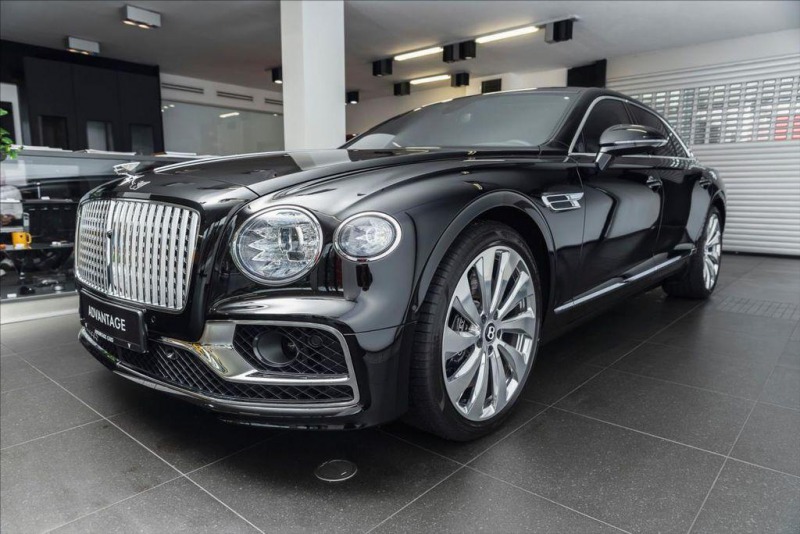 Bentley Flying Spur W12 First Edition/HUD/Nai