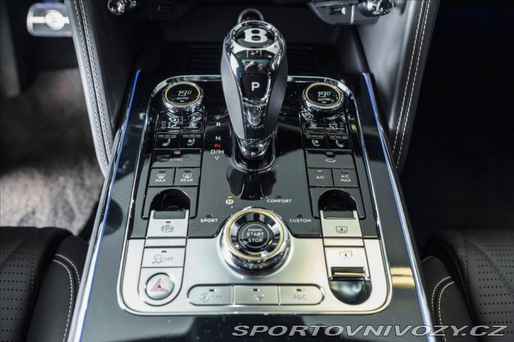 Bentley Flying Spur W12 First Edition/HUD/Nai 1800