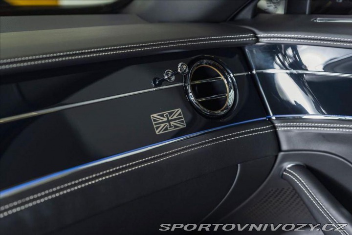 Bentley Flying Spur W12 First Edition/HUD/Nai 1800