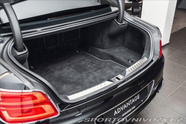 Bentley Flying Spur W12 First Edition/HUD/Nai 1800