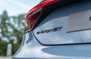Audi e-tron GT GT quattro 2022