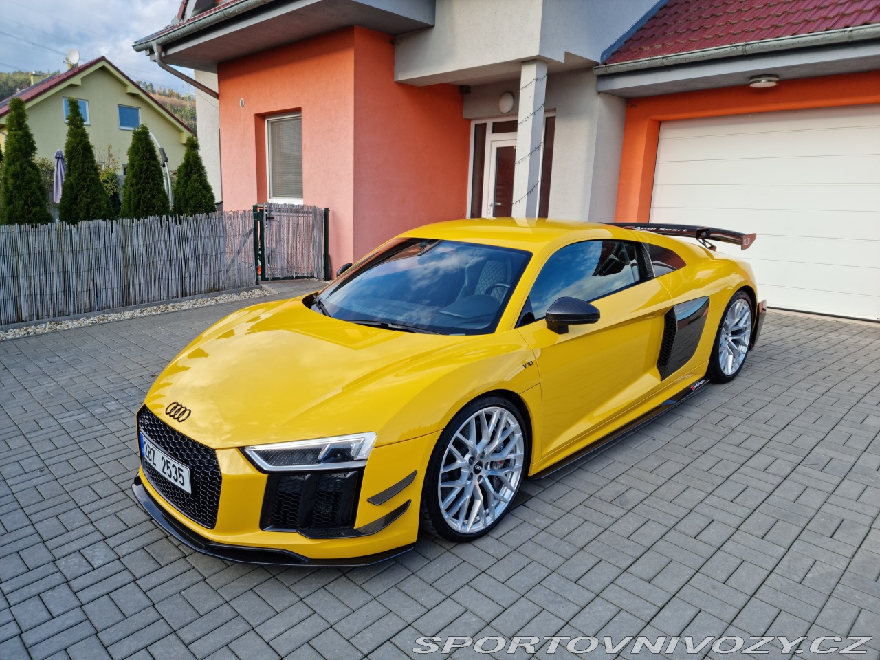 Audi R8 V10 Plus PerformanceParts 2015