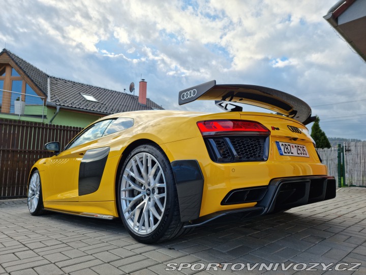 Audi R8 V10 Plus PerformanceParts 2015