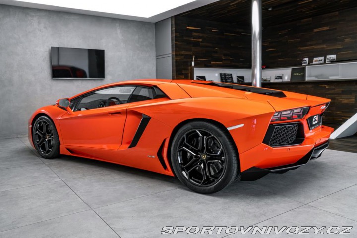 Lamborghini Aventador LP 700-4 OV,RU 2012