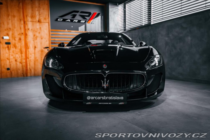 Maserati GranTurismo 4,7 4.7 V8 MC STRADALE, B 2014