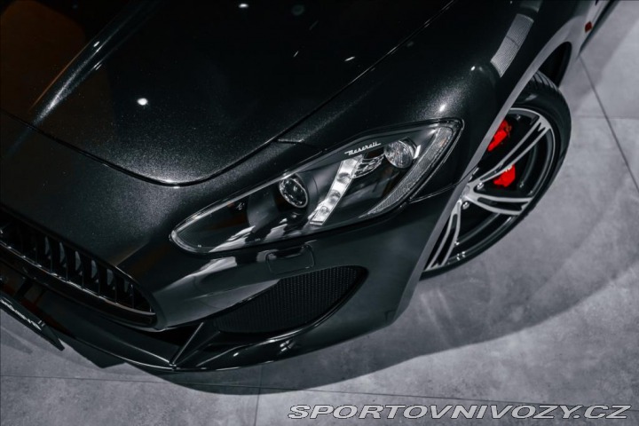 Maserati GranTurismo 4,7 4.7 V8 MC STRADALE, B 2014