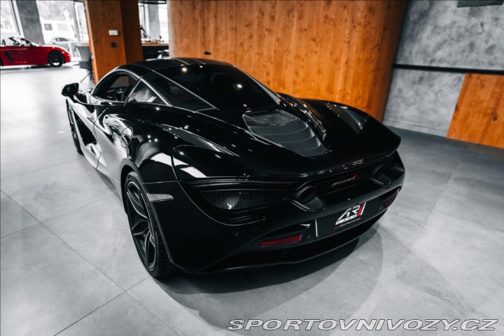 McLaren 720S 4,0 PERFORMANCE, LAUNCH E 2017