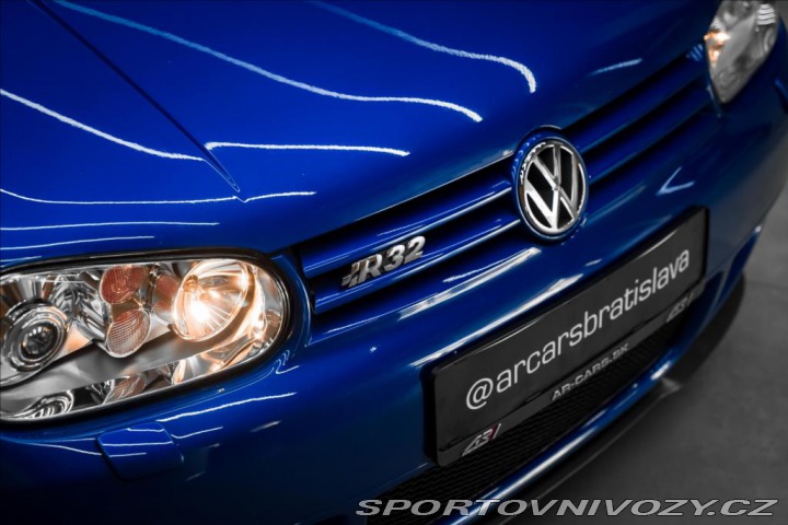 Volkswagen Golf 3,2 R32 4motion, BOSE, NA 2002