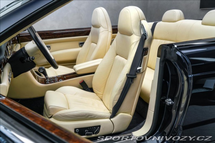 Bentley Azure Convertible V8 6.75 2006