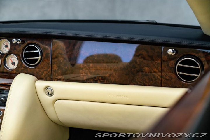 Bentley Azure Convertible V8 6.75 2006