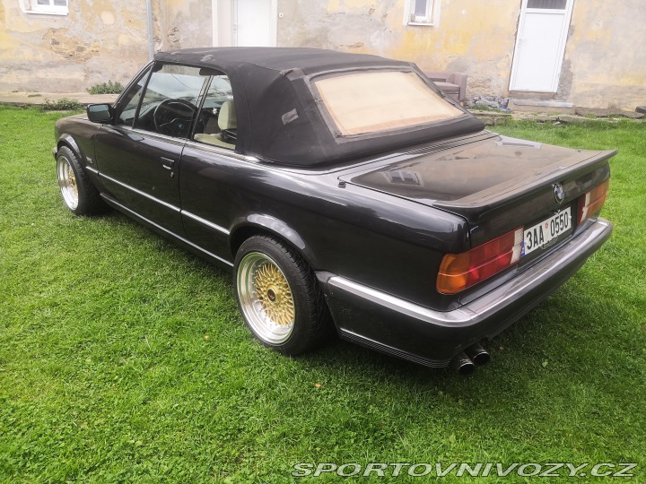 BMW 3 E30 1987