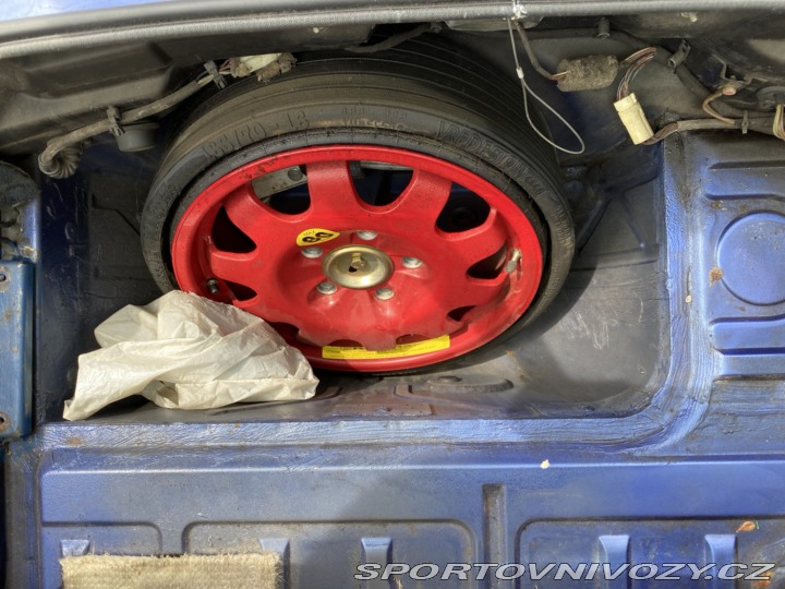 Porsche 968 jen 73 000 km nájezd 1992