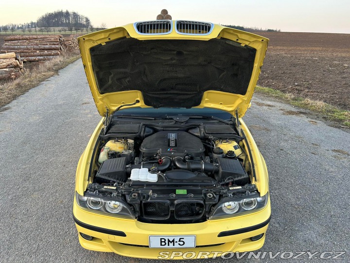 BMW M5 e39 Dakar Yellow 2000