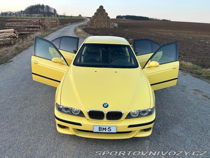 BMW M5 e39 Dakar Yellow 2000