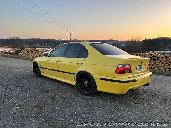 BMW M5 e39 Dakar Yellow 2000