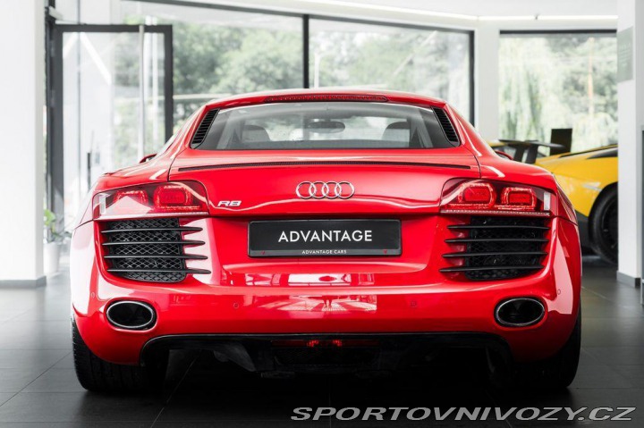 Audi R8 Coupe 4.2 FSI quattro/Kar 2008