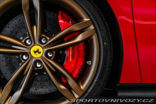 Ferrari 296 GTB lift, karbon Daytona, 2023