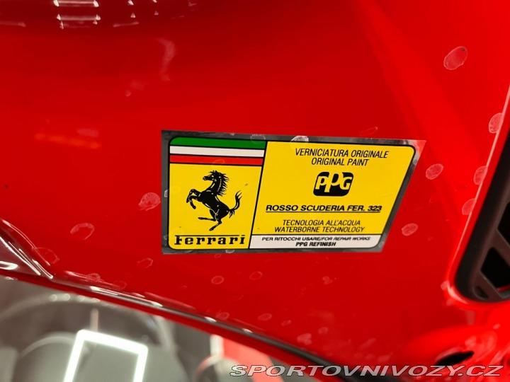 Ferrari F8 Lift*Alcantara*Carbon sed 2021