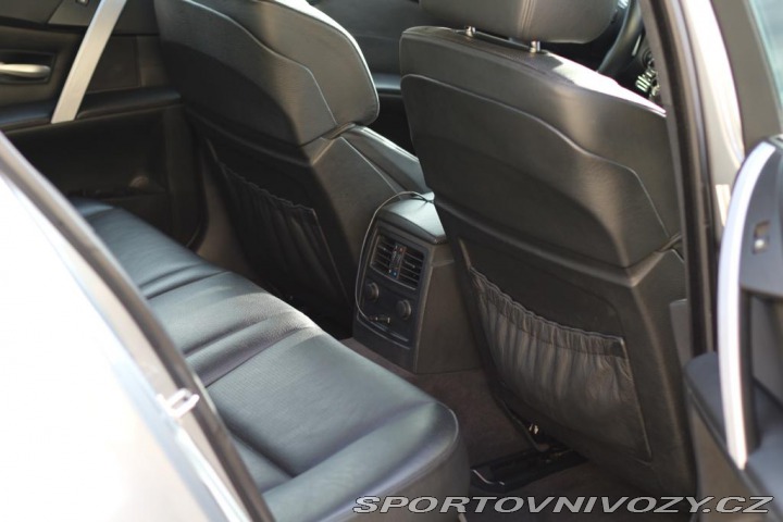 BMW M5 2006