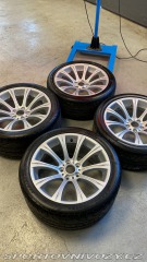 BMW M5 2006