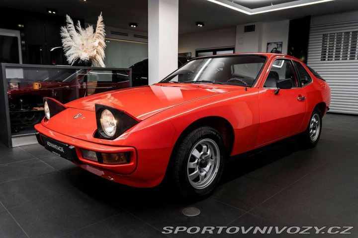 Porsche 924  1977