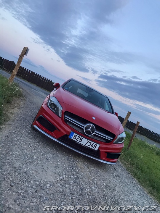 Mercedes-Benz A 45 AMG 2015