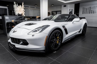 Chevrolet Corvette C7 Z06 Competition/Manuál