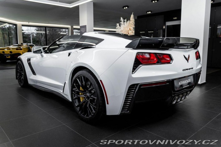 Chevrolet Corvette C7 Z06 Competition/Manuál 2016