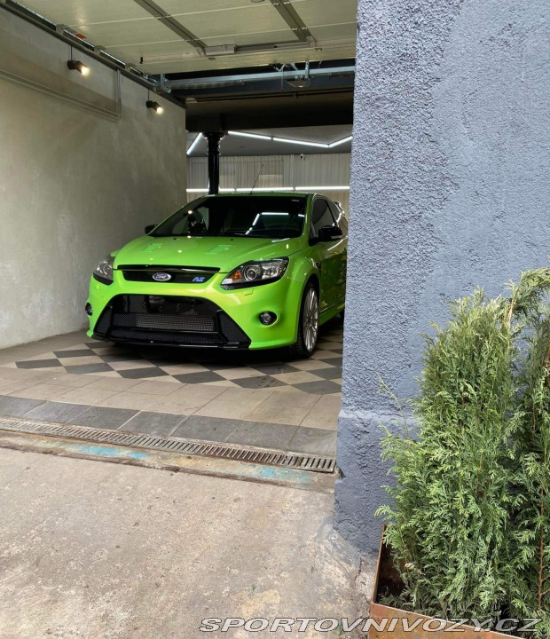Ford Focus RS MK2 RS 2.5 T 2009