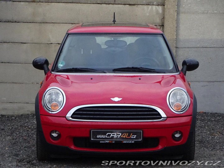 Mini One 1.4 70kW KŮŽE PANORAMA SE 2007