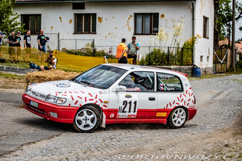 Nissan Sunny GTI 