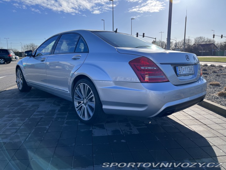 Mercedes-Benz S 600 V12 2011