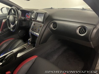 Nissan GT-R 2010