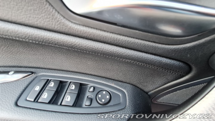 BMW 1 M -140i xDrive 2016