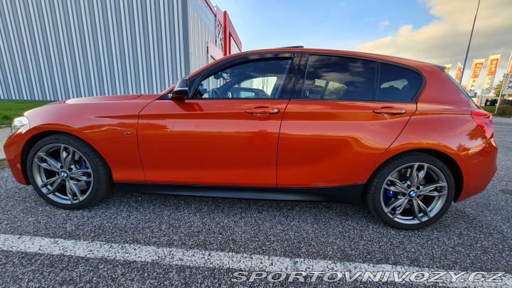 BMW 1 M -140i xDrive 2016
