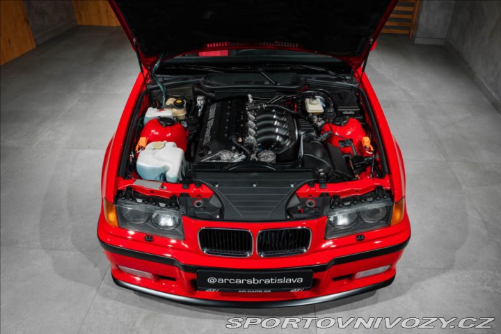 BMW M3 3,0 ZBERATEĽSKÝ KUS, MANU 1994