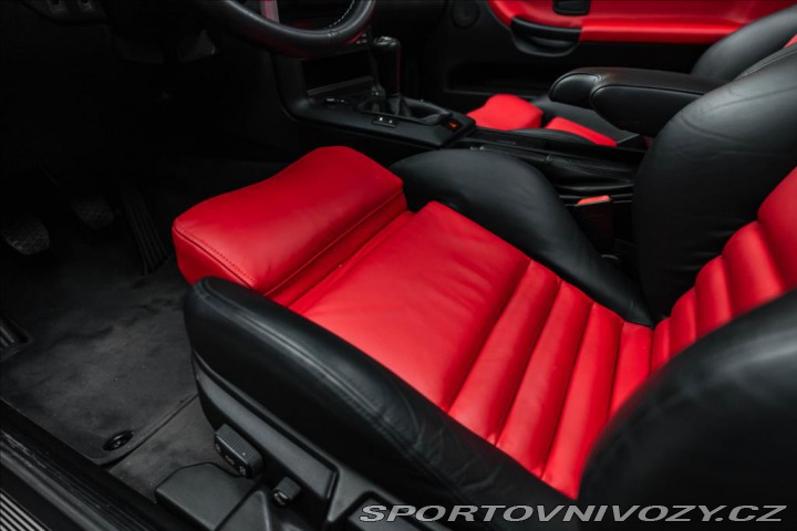 BMW M3 3,0 ZBERATEĽSKÝ KUS, MANU 1994