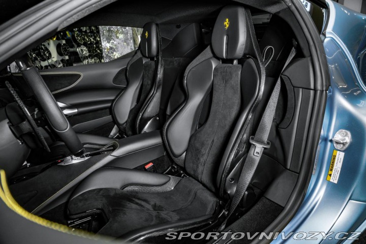 Ferrari SF90 Stradale /LIFT/JBL/CARBON 2023