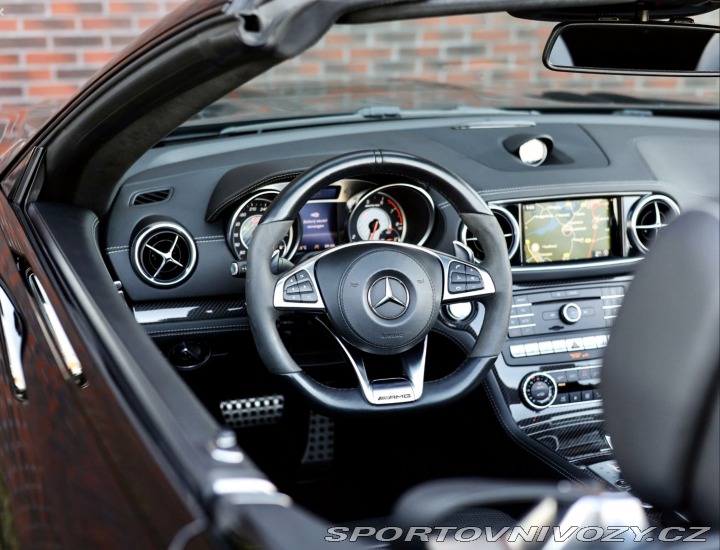 Mercedes-Benz SL 63 AMG V8 Biturbo 2017