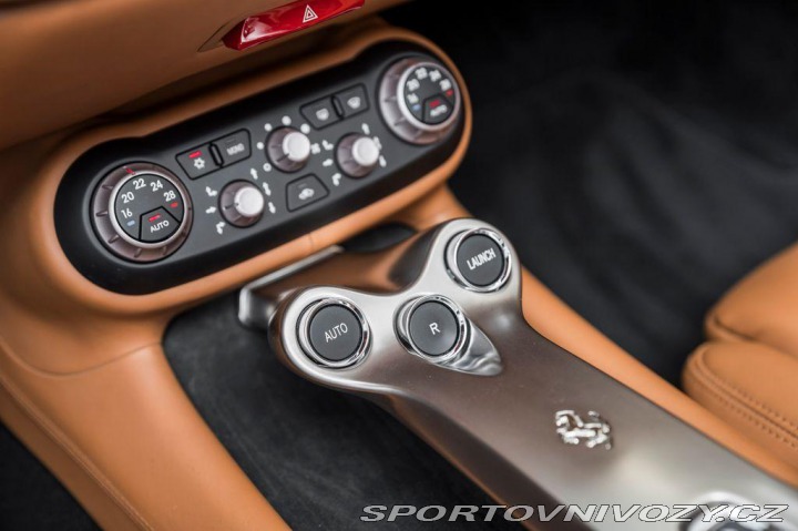 Ferrari California Navi/Kamera/Keramické brz 2011