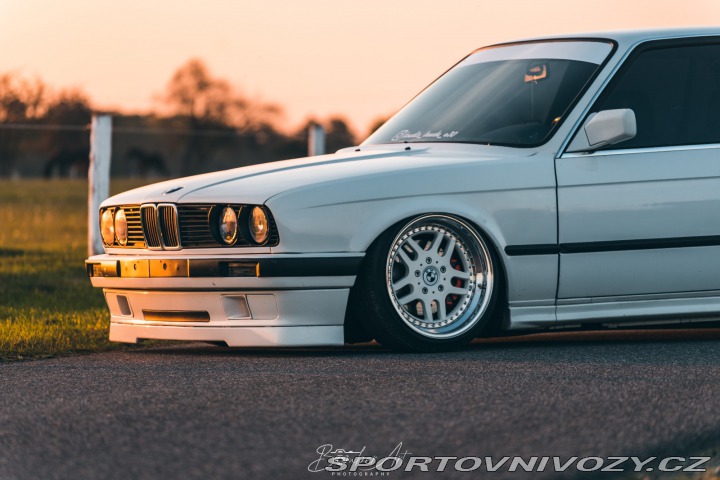 BMW 3 BMW E30 M54B30 TURBO 1990