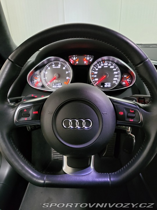 Audi R8  2008