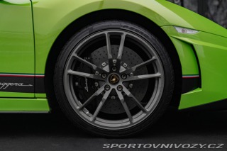 Lamborghini Gallardo LP 570-4 SUPERLEGGERA 2011