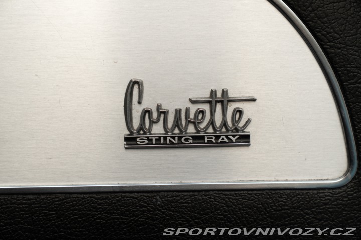 Chevrolet Corvette C2 STINGRAY 1967
