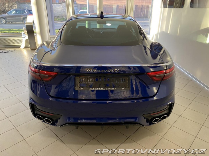 Maserati GranTurismo V6 550HP TROFEO 2023