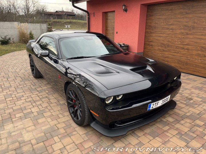 Dodge Challenger Hellcat 2015