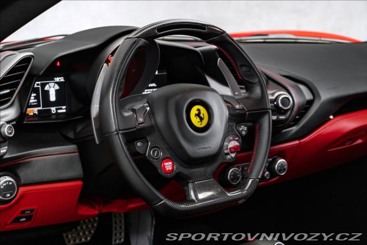 Ferrari 488 GTB Karbon+LED, racing se 2018