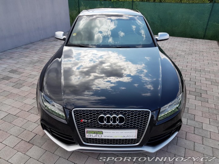 Audi RS5 4,2FSI 331KW QUATTRO STRO 2011