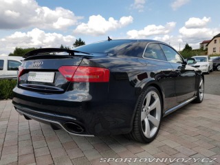 Audi RS5 4,2FSI 331KW QUATTRO STRO 2011