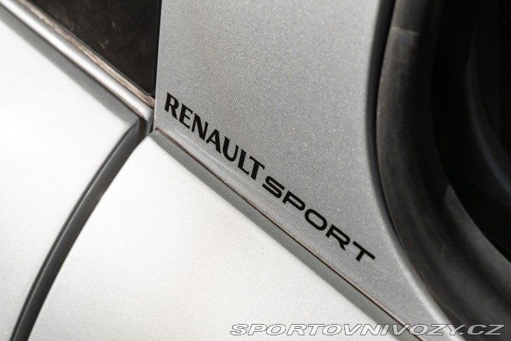 Renault Clio Sport V6 3.0 2001